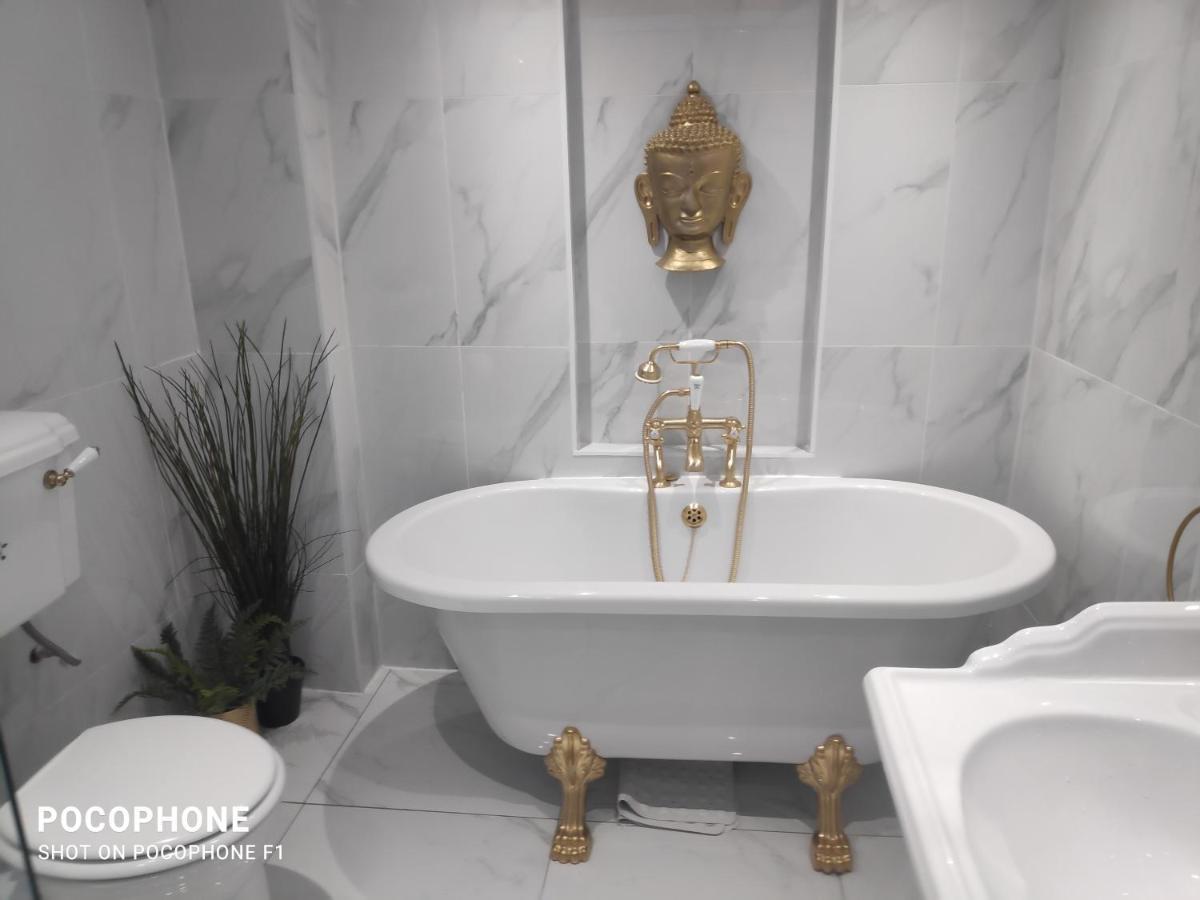 シーフォース 29 Marine Crescent Bed & Breakfast エクステリア 写真